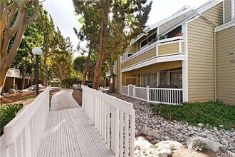 3680 S Bear St in Santa Ana, CA - Building Photo - Building Photo