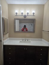 6601 Sands Point Dr in Houston, TX - Building Photo - Building Photo