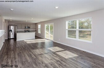 2907 NW Woodbury Dr in Ankeny, IA - Building Photo - Building Photo