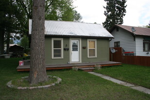 1238 2nd St in Whitefish, MT - Building Photo