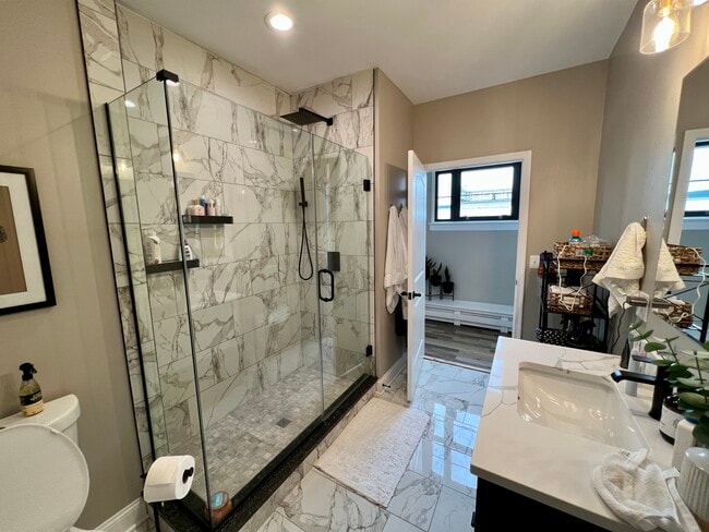 409 Lackawanna Ave, Unit 508 in Scranton, PA - Foto de edificio - Building Photo