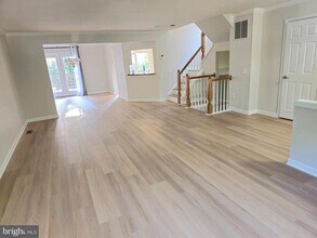 8416 Cedarcreek Ct in Ellicott City, MD - Building Photo - Building Photo