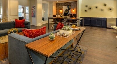 The Waterford on Piedmont in Atlanta, GA - Foto de edificio - Building Photo