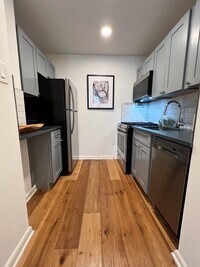 Franklin House - Newly renovated units! photo'