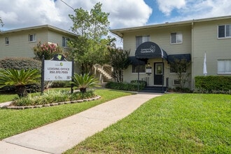 Frederick Gardens in Gainesville, FL - Building Photo - Building Photo