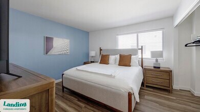 8546 N 59th Ave, Unit 242 in Glendale, AZ - Building Photo - Building Photo