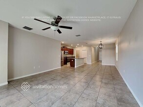 10018 RoseMary Leaf Ln in Riverview, FL - Building Photo - Building Photo