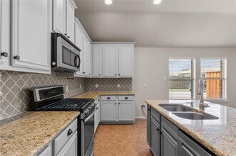 701 Fireberry Dr in Rockwall, TX - Building Photo - Building Photo
