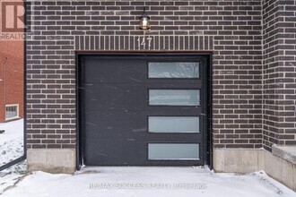 147 Siebert Ave in Kitchener, ON - Building Photo - Building Photo