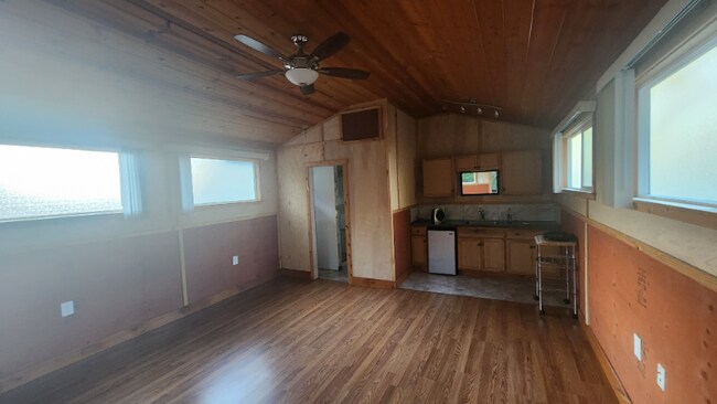 2035 Donald Dr in Moraga, CA - Building Photo - Building Photo