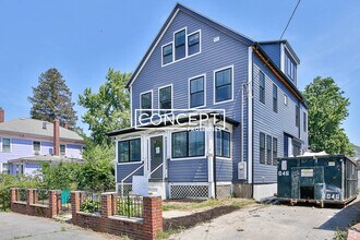 118 Jerome St in Medford, MA - Building Photo - Building Photo