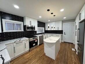 6236 N Francisco Ave in Chicago, IL - Building Photo - Building Photo