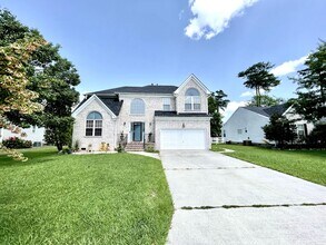 2665 Springhaven Dr in Virginia Beach, VA - Building Photo - Building Photo