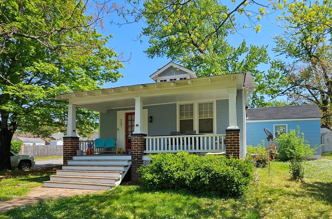5401 Parker St in Richmond, VA - Building Photo