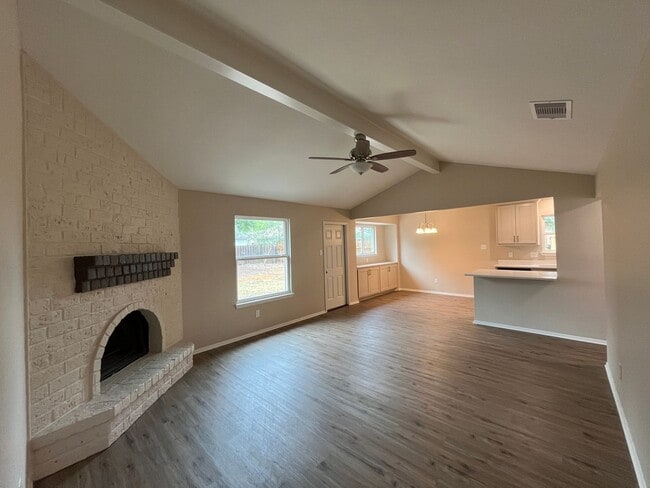 2838 Blue Grass Dr in Corpus Christi, TX - Building Photo - Building Photo