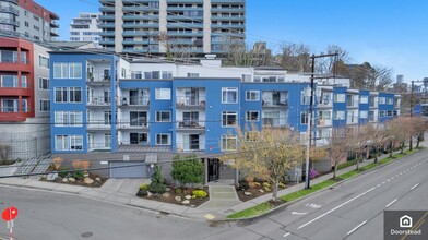 500 Elliott Ave W in Seattle, WA - Building Photo - Building Photo