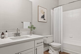 Finisterra On Grove in Tempe, AZ - Foto de edificio - Building Photo