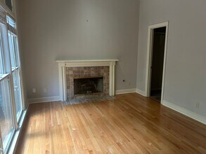 859 Harbor Bend Rd in Memphis, TN - Foto de edificio - Building Photo