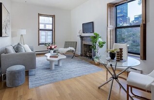 161 Commonwealth Ave, Unit 411 in Boston, MA - Building Photo