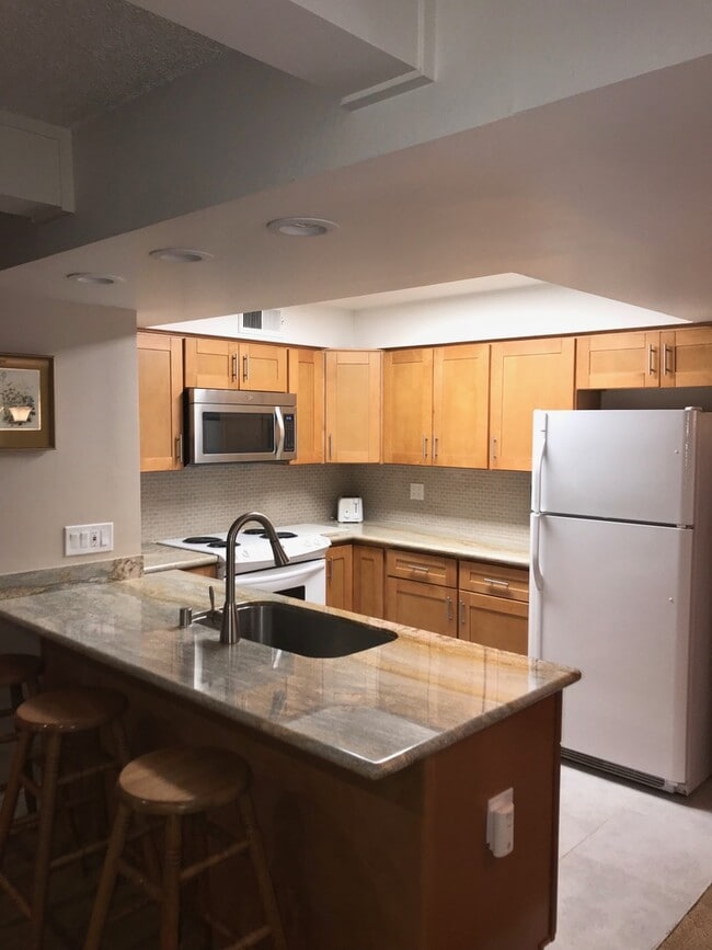 1128 Herbert Ave in South Lake Tahoe, CA - Building Photo - Building Photo