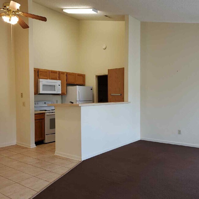 122 SE 1161 in Knob Noster, MO - Building Photo - Building Photo