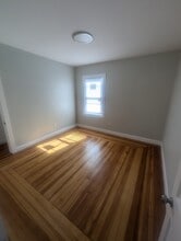 19 Redfern St, Unit 1 in North Providence, RI - Building Photo - Building Photo