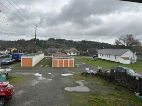 296 Sussex Ave W in Tenino, WA - Building Photo - Building Photo