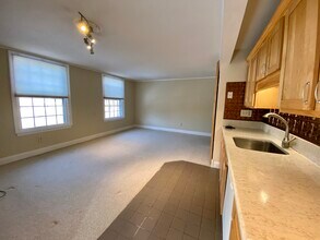 55 River Colony in Guilford, CT - Building Photo - Building Photo