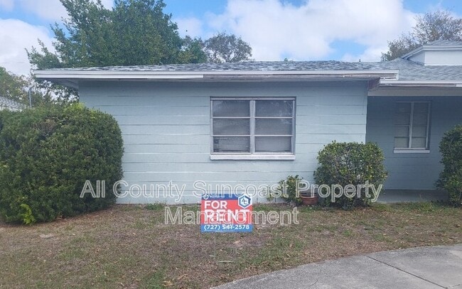 property at 4621 17th Ave N