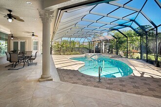 1896 Oakes Blvd in Naples, FL - Building Photo - Building Photo