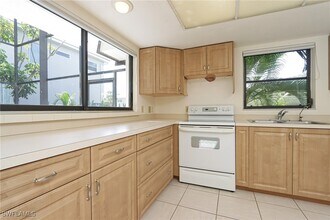 514 11th Ave S in Naples, FL - Building Photo - Building Photo