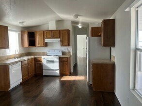201 S Greenfield Rd in Mesa, AZ - Building Photo - Building Photo