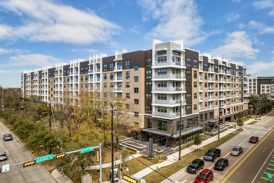 Alta River Oaks in Houston, TX - Foto de edificio