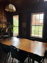 4386 Prospect Lake Rd in Victoria, BC - Building Photo