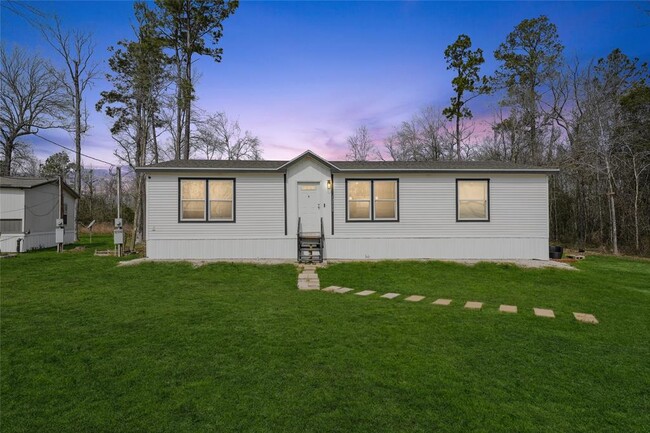12550 County Rd 3740 in Cleveland, TX - Building Photo - Building Photo