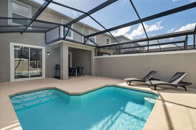 4291 Paragraph Dr in Kissimmee, FL - Building Photo - Building Photo
