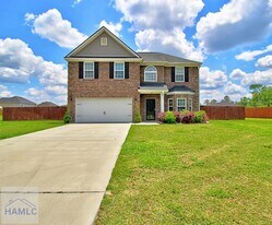 95 Fairview Dr NE in Ludowici, GA - Building Photo