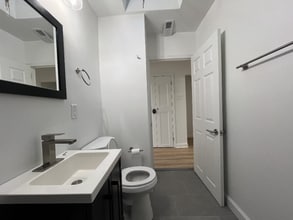 6411 Malvern Ave, Unit 2F in Philadelphia, PA - Building Photo - Building Photo