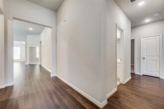 4720 Bonfire Way in Aubrey, TX - Building Photo - Building Photo