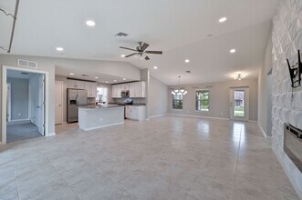 9224 Pineapple Rd in Ft. Myers, FL - Building Photo - Building Photo