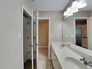 12525 Honeychurch St in Raleigh, NC - Building Photo - Building Photo