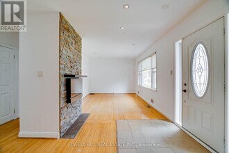 12 Glen Agar Dr in Toronto, ON - Building Photo - Building Photo