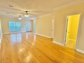 500 Bradwell St in Hinesville, GA - Building Photo - Building Photo