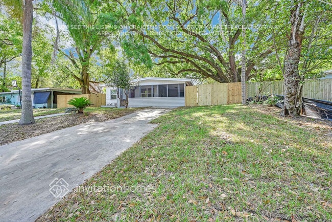 property at 1326 42nd St