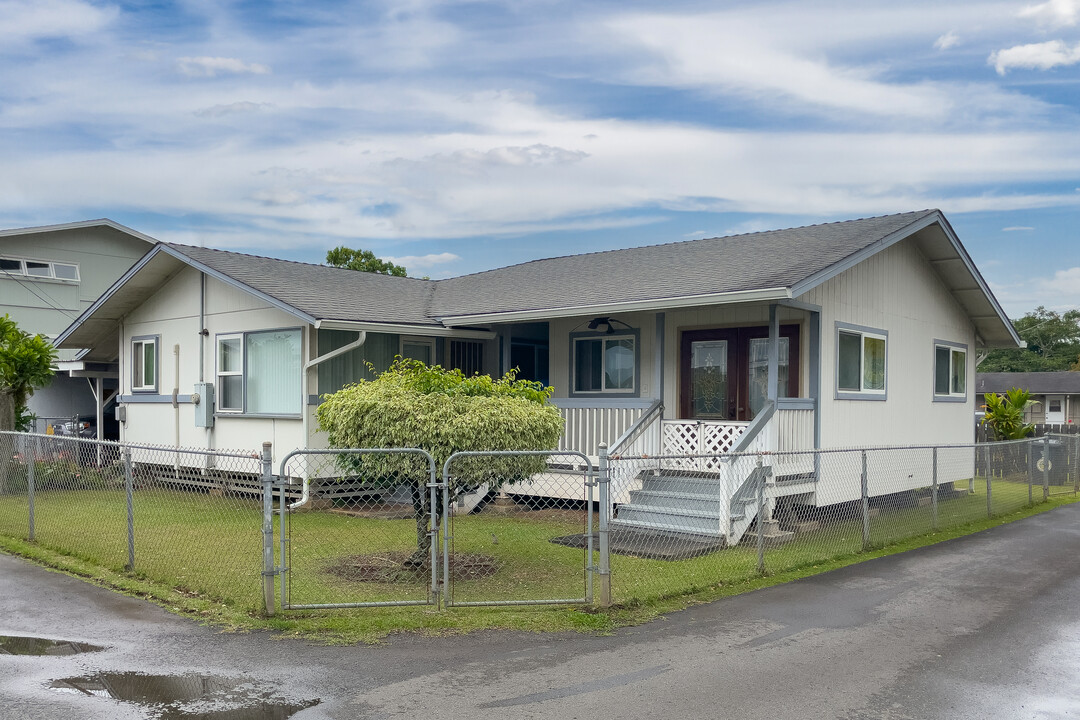 Valley Estates in Kaneohe, HI - Foto de edificio