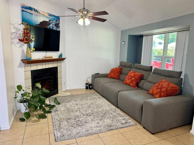 4813 Thistledown Dr