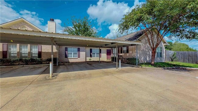 1127 Welsh Ave in College Station, TX - Building Photo - Building Photo