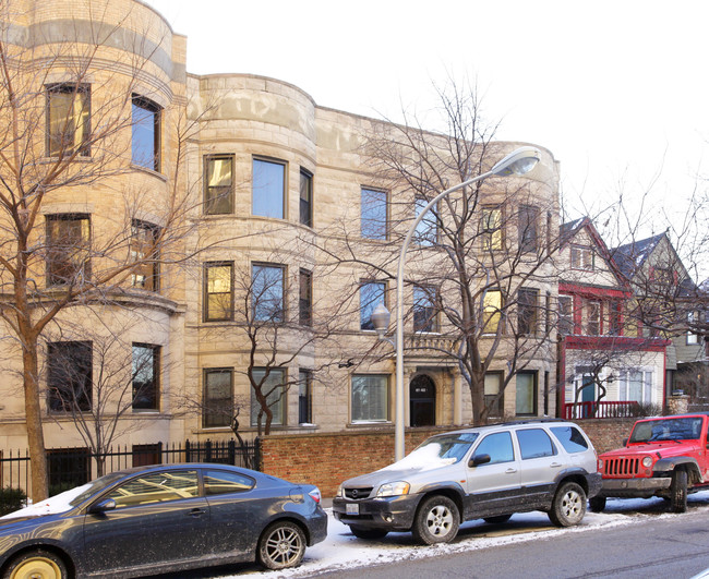 4321-4323 N Hazel St in Chicago, IL - Foto de edificio - Building Photo