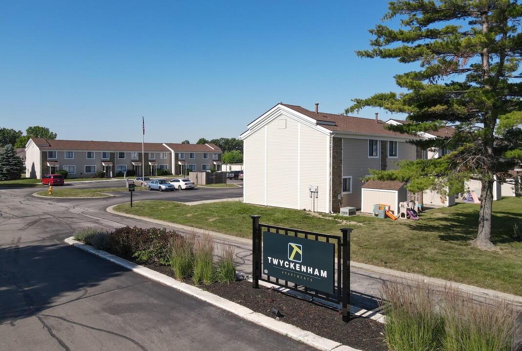 Twyckenham Apartments in Lafayette, IN - Foto de edificio