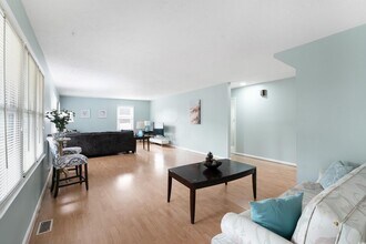 917 9th Ave S in North Myrtle Beach, SC - Building Photo - Building Photo